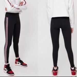 Aritzia Tna Atmosphere Hi-rise Leggings Black With Stripes - New without Tag